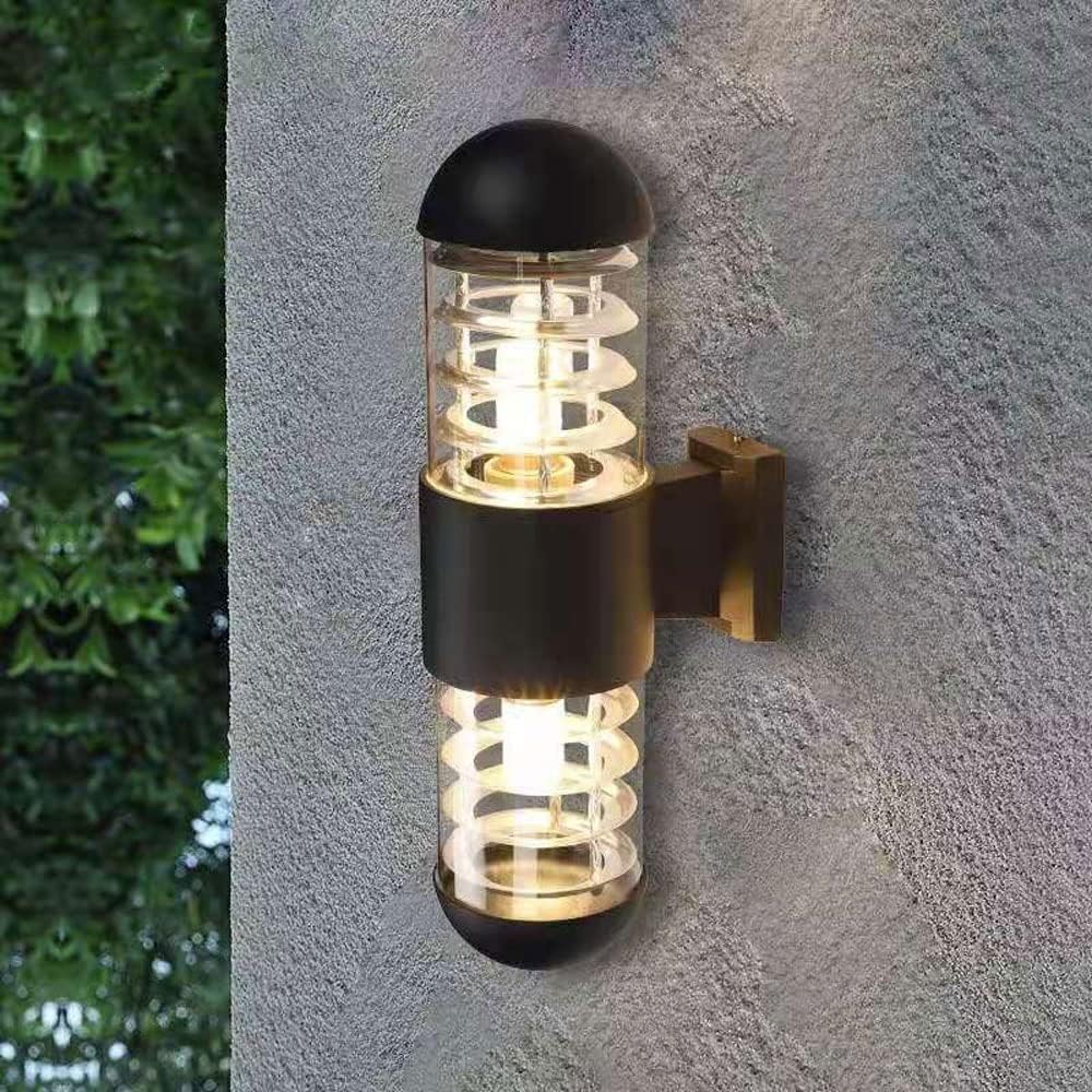 OUTDOOR WALL LIGHT