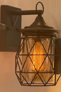 Outdoor Light